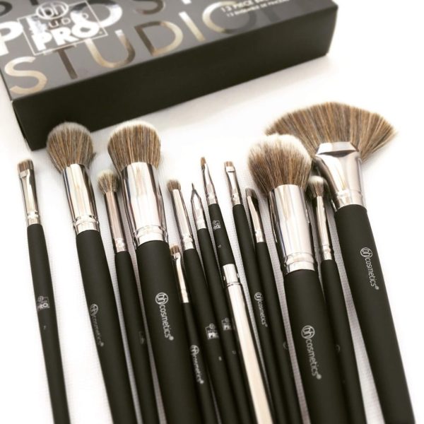 Cosmetics Studio Pro Brush Set - 13 pcs